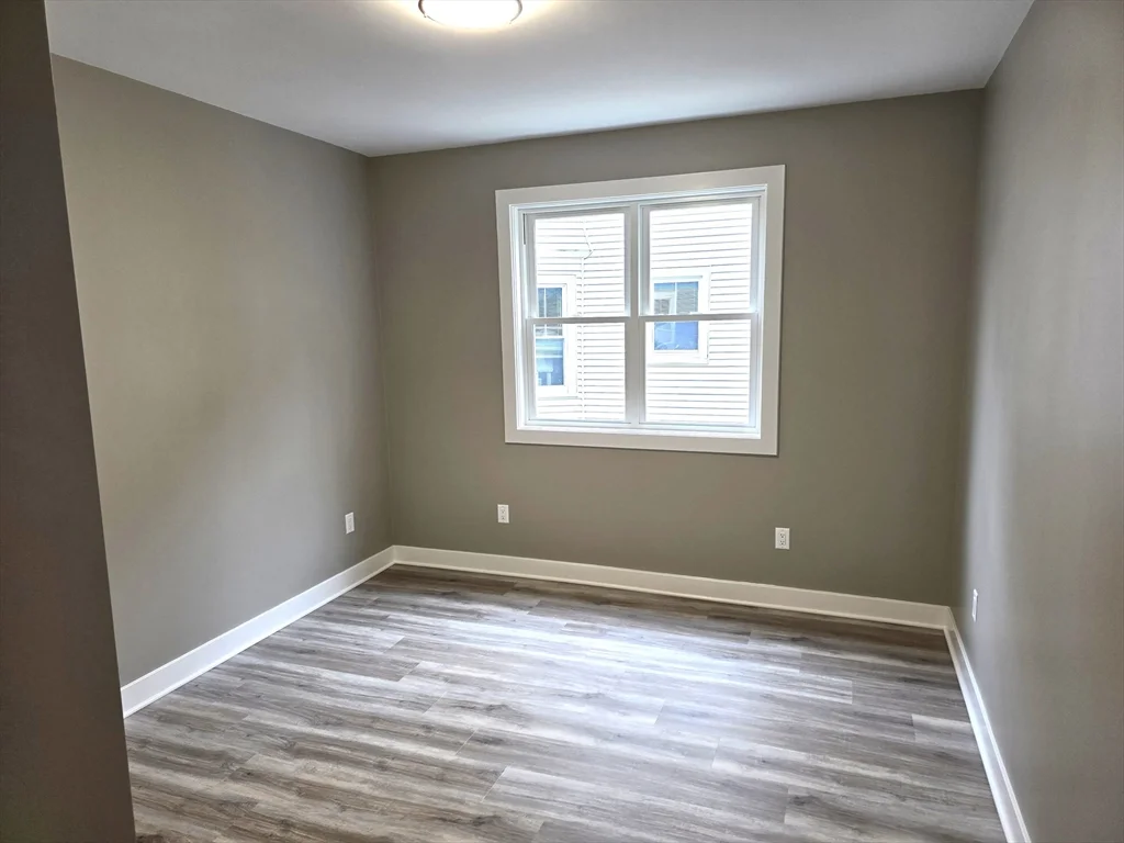 3 bed, 1 bath apartment for rent at 39 Fiske St Unit 1, Waltham — photo 8 of 14