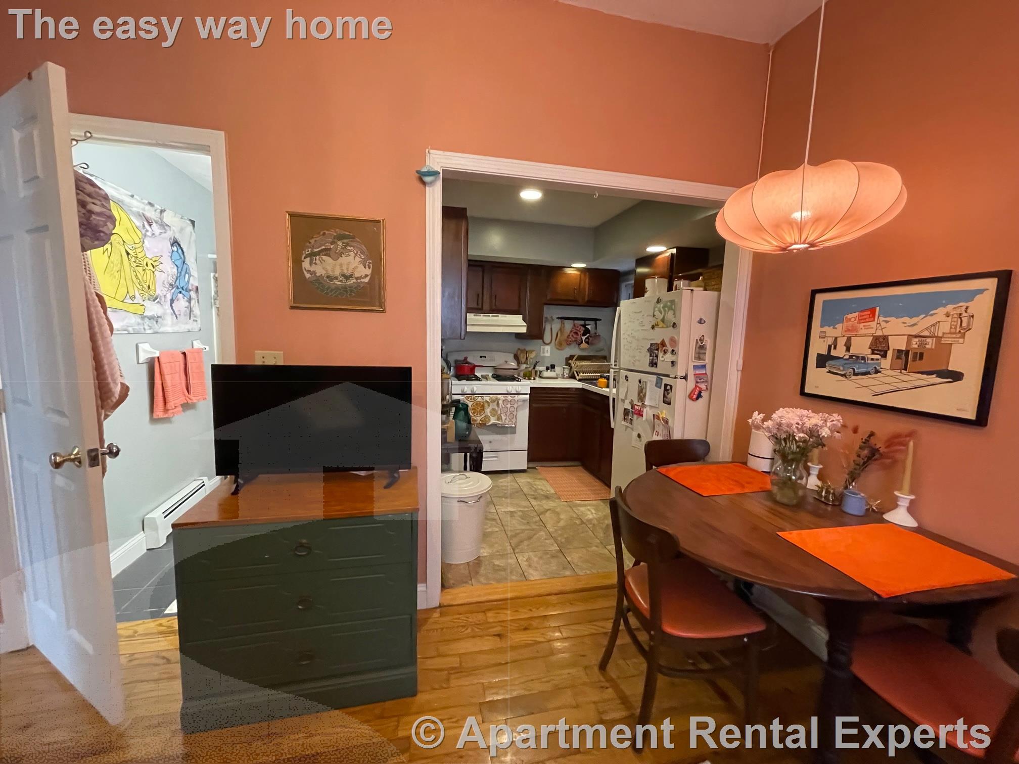 2 bed, 1 bath apartment for rent at 39 Florence St Unit 1, Sullivan Square — photo 6 of 19