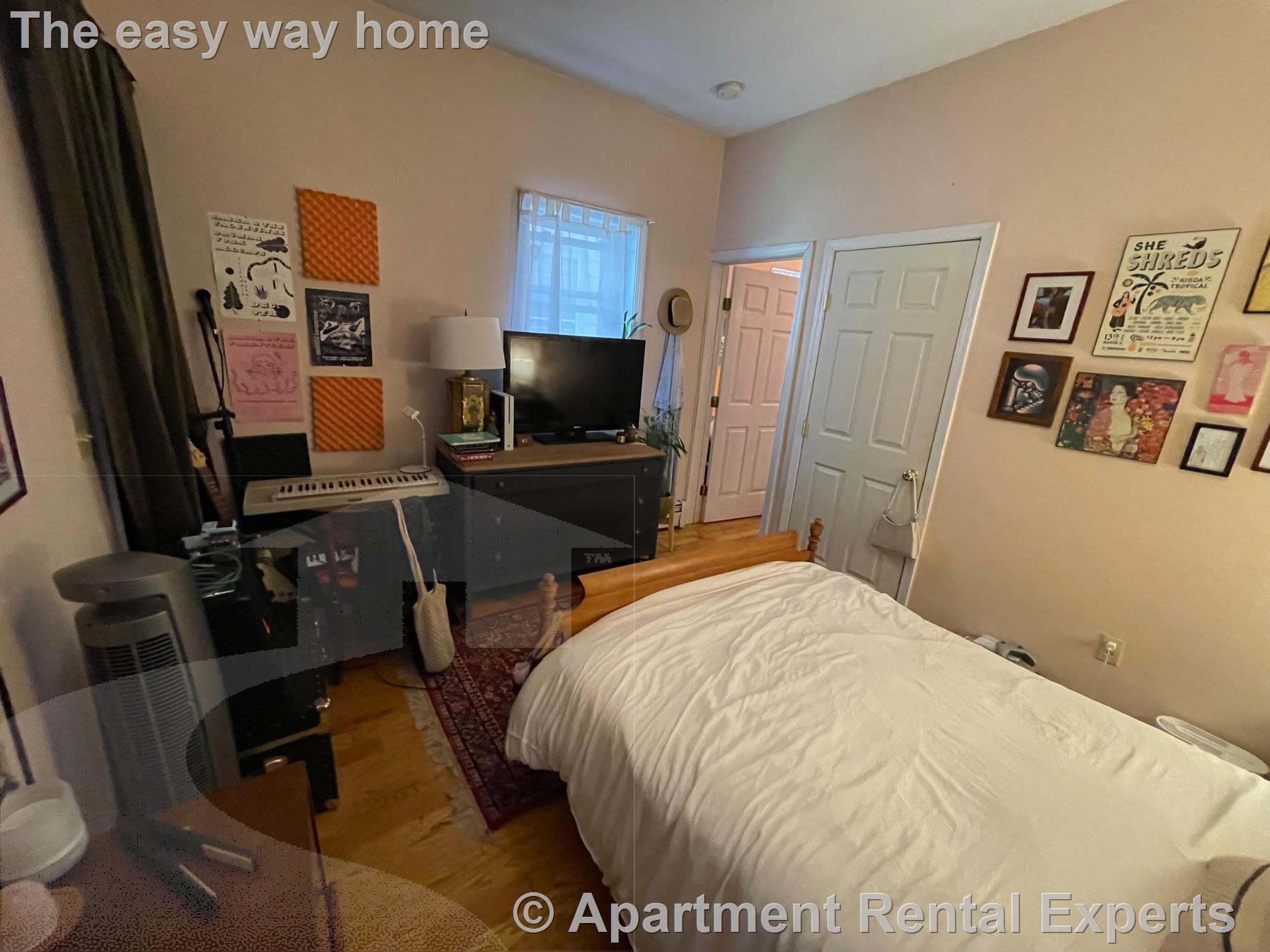 2 bed, 1 bath apartment for rent at 39 Florence St Unit 1, Sullivan Square — photo 8 of 19