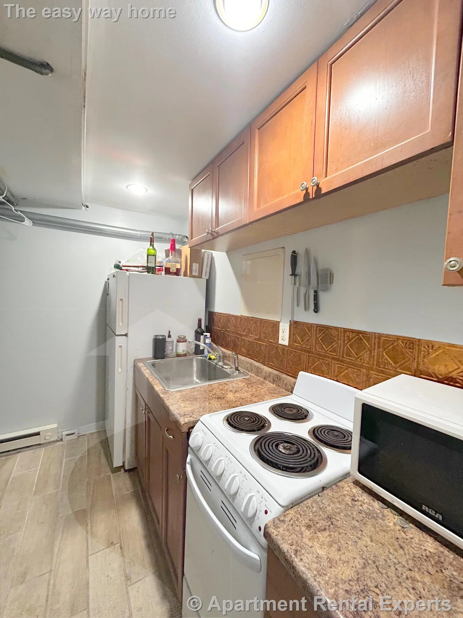 1 bed, 1 bath apartment for rent at 39 Florence St Unit 1B, Sullivan Square — photo 2 of 8