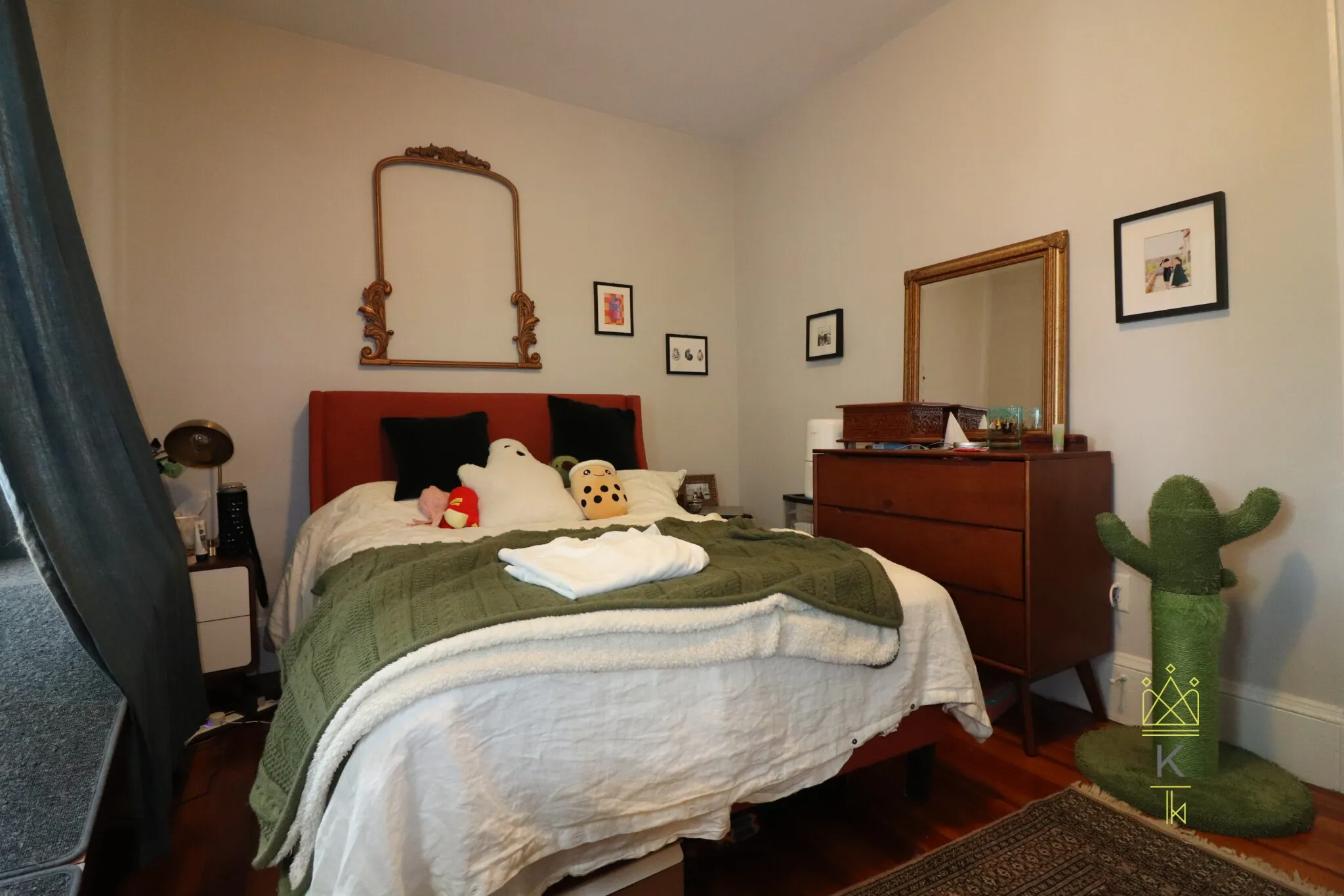 3 bed, 1 bath apartment for rent at 39 Foster St Unit 1, Oak Square — photo 8 of 24