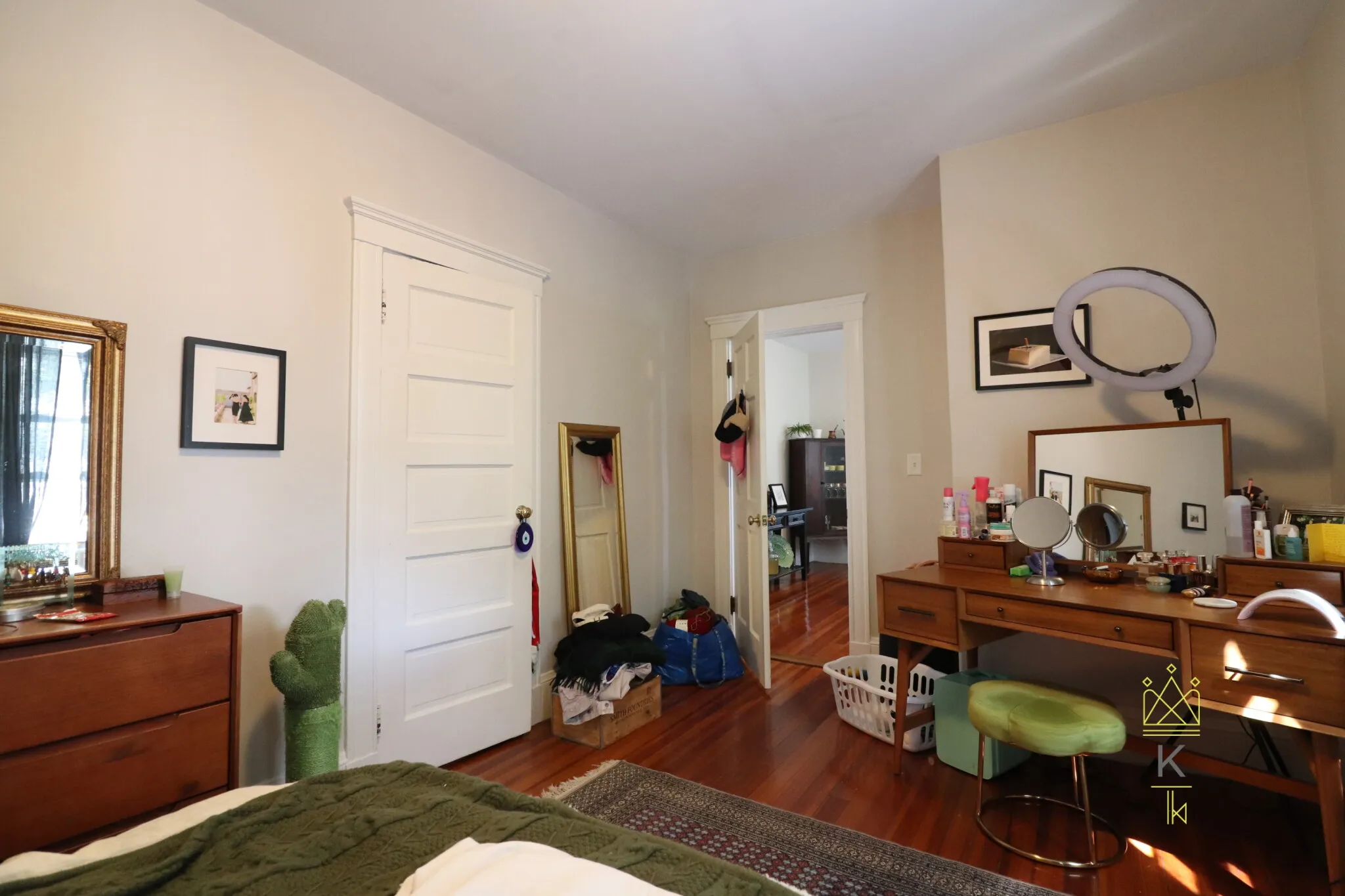 3 bed, 1 bath apartment for rent at 39 Foster St Unit 1, Oak Square — photo 9 of 24