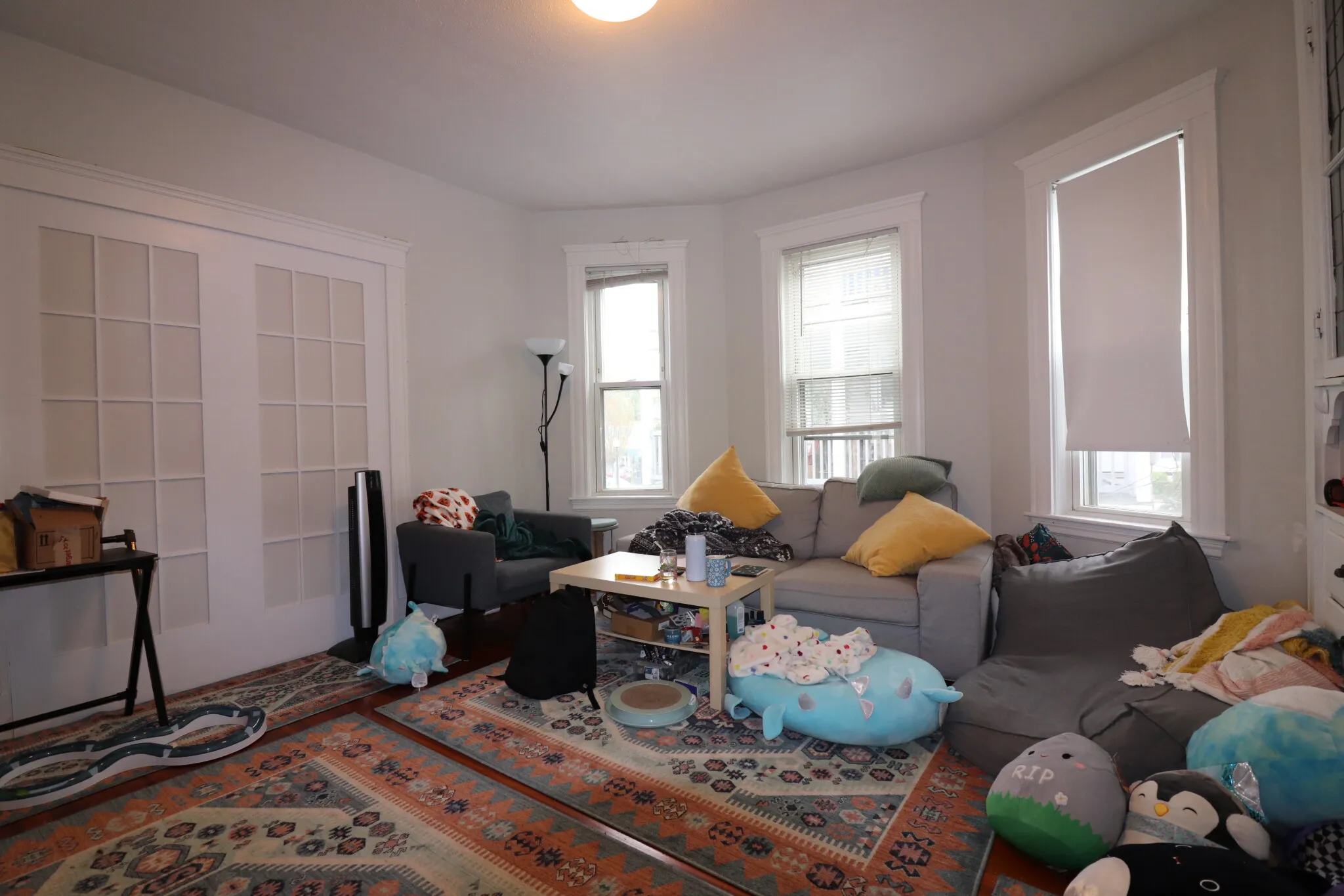2 bed, 1 bath apartment for rent at 39 Foster St Unit 3, Oak Square — photo 3 of 20