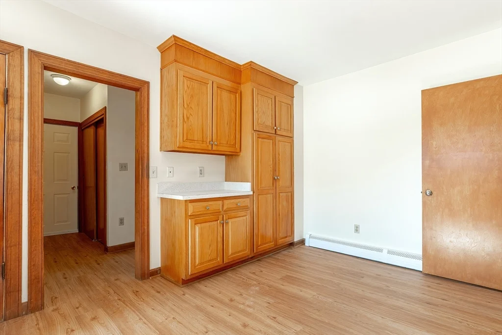 1 bed, 1 bath apartment for rent at 39 Frairy St Unit B, Medfield — photo 4 of 22