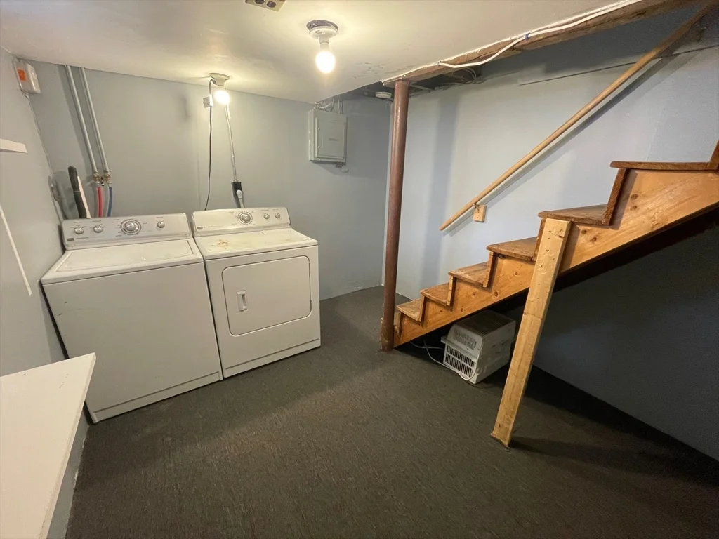 3 bed, 1 bath apartment for rent at 39 Franklin St Unit R, Woburn — photo 18 of 18