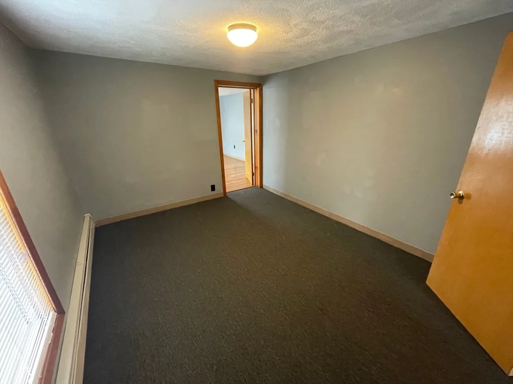 3 bed, 1 bath apartment for rent at 39 Franklin St Unit R, Woburn — photo 13 of 18