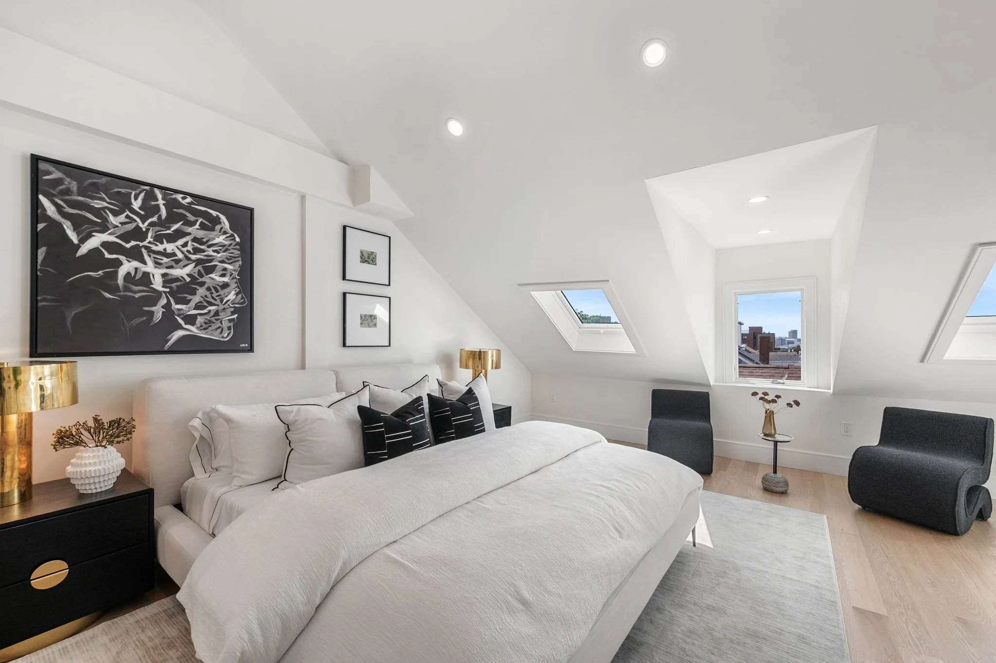 4 bed, 3 bath apartment for rent at 39 G St, South Boston — photo 16 of 22