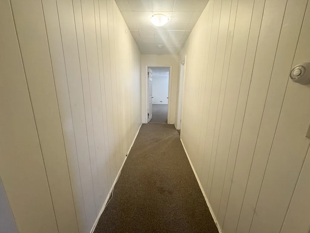 1 bed, 1 bath apartment for rent at 39 Garrison Rd Unit B, Aspinwall Hill — photo 7 of 17