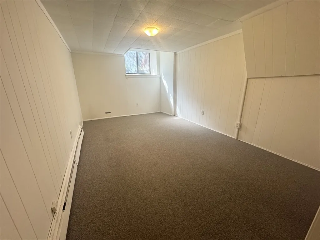 1 bed, 1 bath apartment for rent at 39 Garrison Rd Unit B, Aspinwall Hill — photo 8 of 17