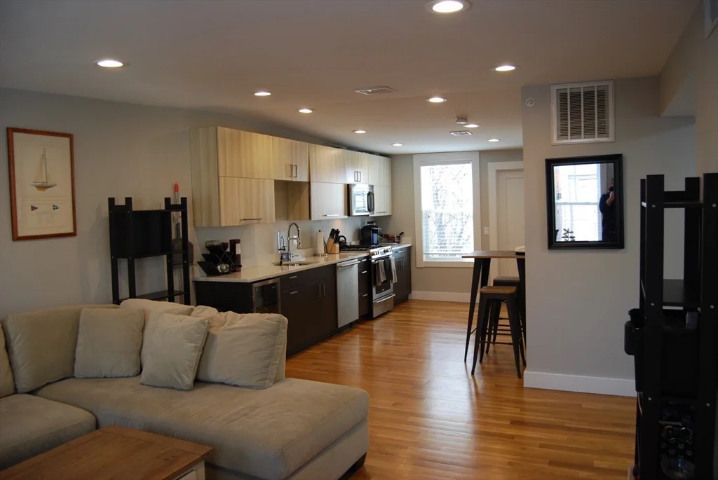 2 bed, 2 bath apartment for rent at 39 Gates Unit 3, South Boston — photo 15 of 25