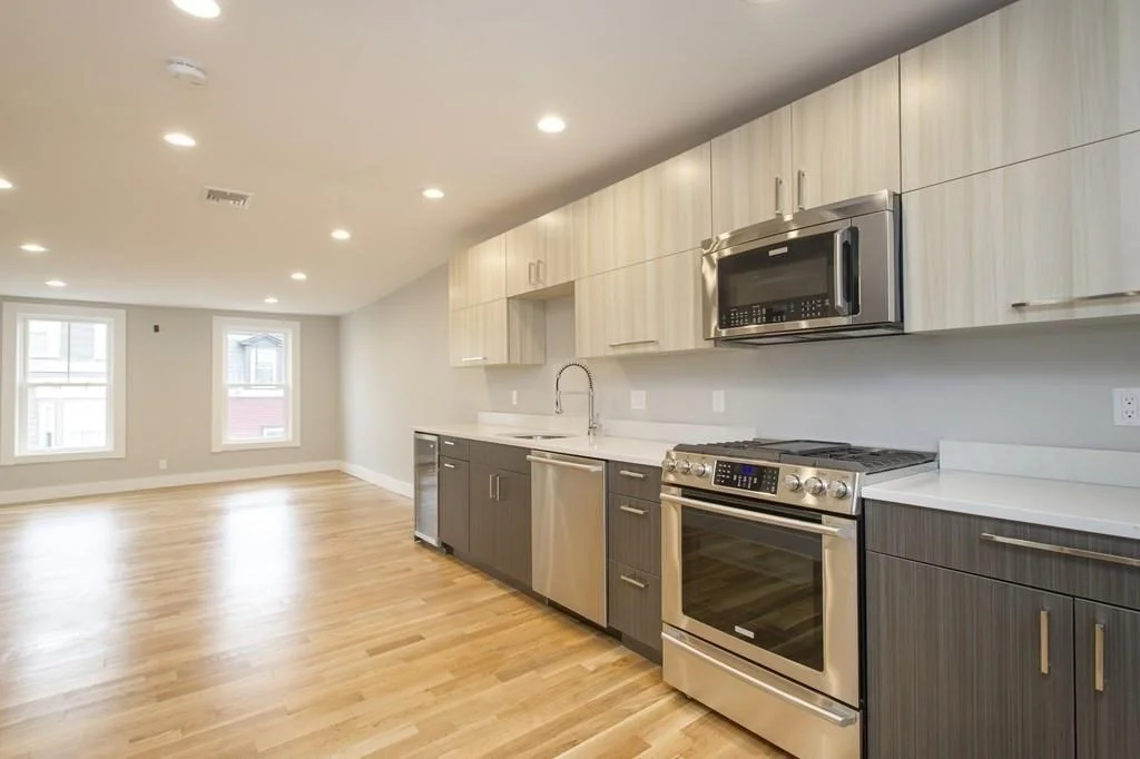 2 bed, 2 bath apartment for rent at 39 Gates Unit 3, South Boston — photo 2 of 25