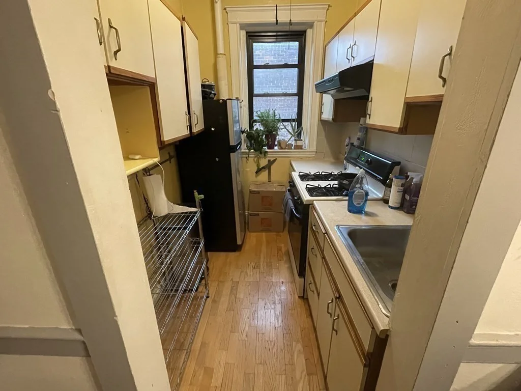 1 bed, 1 bath apartment for rent at 39 Glenville Ave Unit 18, Allston — photo 4 of 7