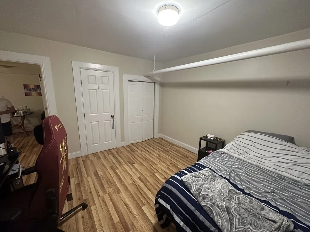 2 bed, 1 bath apartment for rent at 39 Glenville Ave Unit 71A, Allston — photo 5 of 11