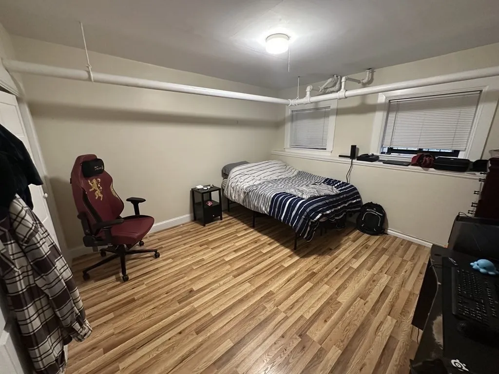 2 bed, 1 bath apartment for rent at 39 Glenville Ave Unit 71A, Allston — photo 4 of 11