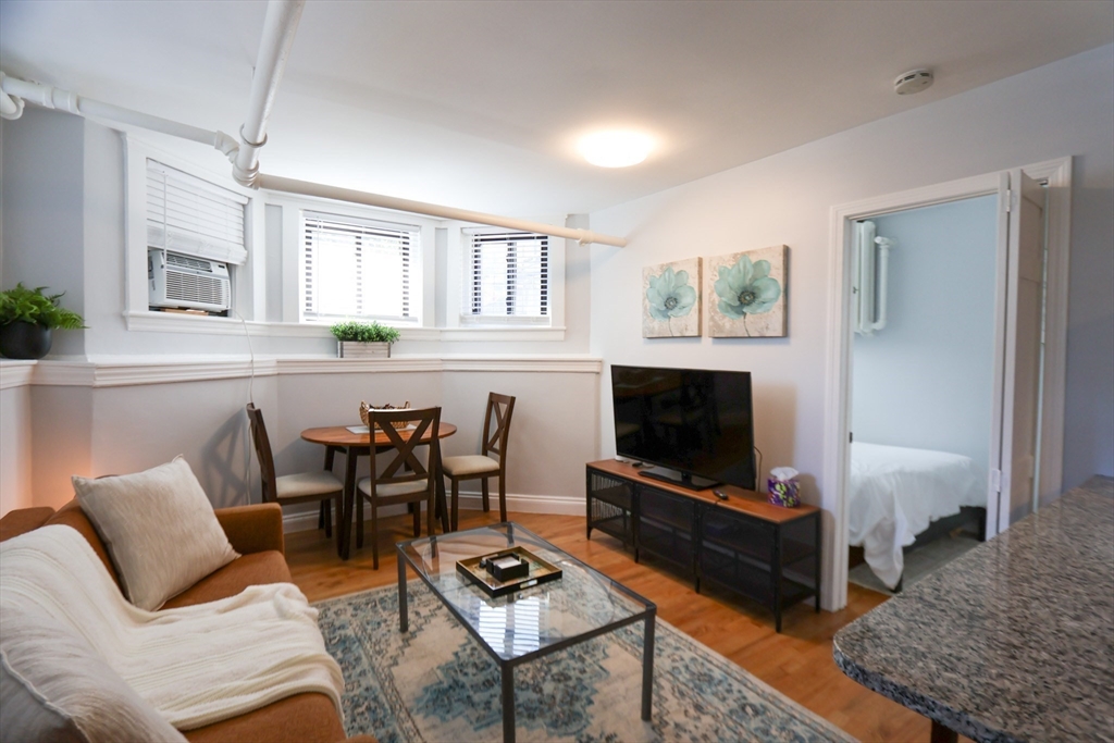 2 bed, 1 bath apartment for rent at 39 Glenville Unit 71B, Boston — photo 5 of 11