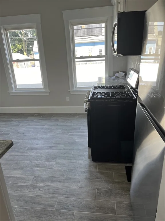 2 bed, 1 bath apartment for rent at 39 Granite Ave Unit 1, Dorchester — photo 12 of 20