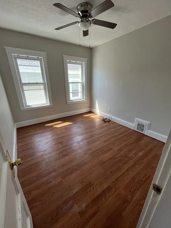 3 bed, 1 bath apartment for rent at 39 Granite Ave Unit 2, Dorchester