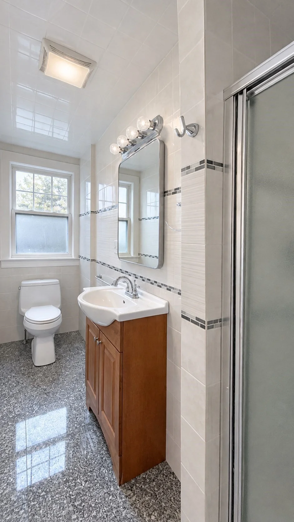 4 bed, 2 bath apartment for rent at 39 Greycliff Unit 1, Brighton — photo 18 of 21