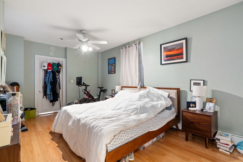 2 bed, 1 bath apartment for rent at 39 Grove St Unit 1, Beacon Hill — photo 8 of 16