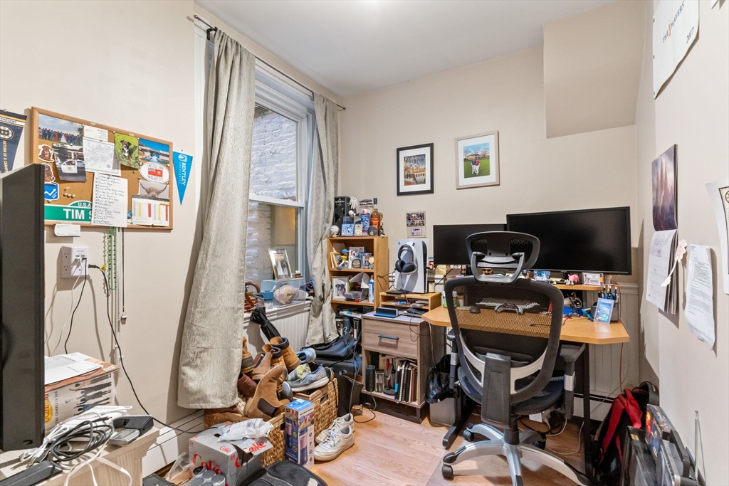 2 bed, 1 bath apartment for rent at 39 Grove St Unit 1, Beacon Hill — photo 9 of 16
