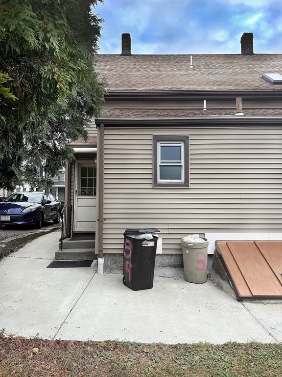 2 bed, 1 bath apartment for rent at 39 Hall Pl Unit 39, Quincy — photo 16 of 17