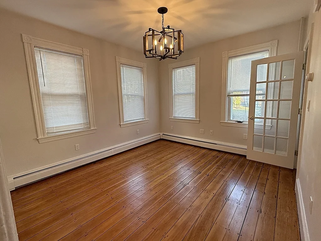 2 bed, 1 bath apartment for rent at 39 Hall Pl Unit 39, Quincy — photo 1 of 17