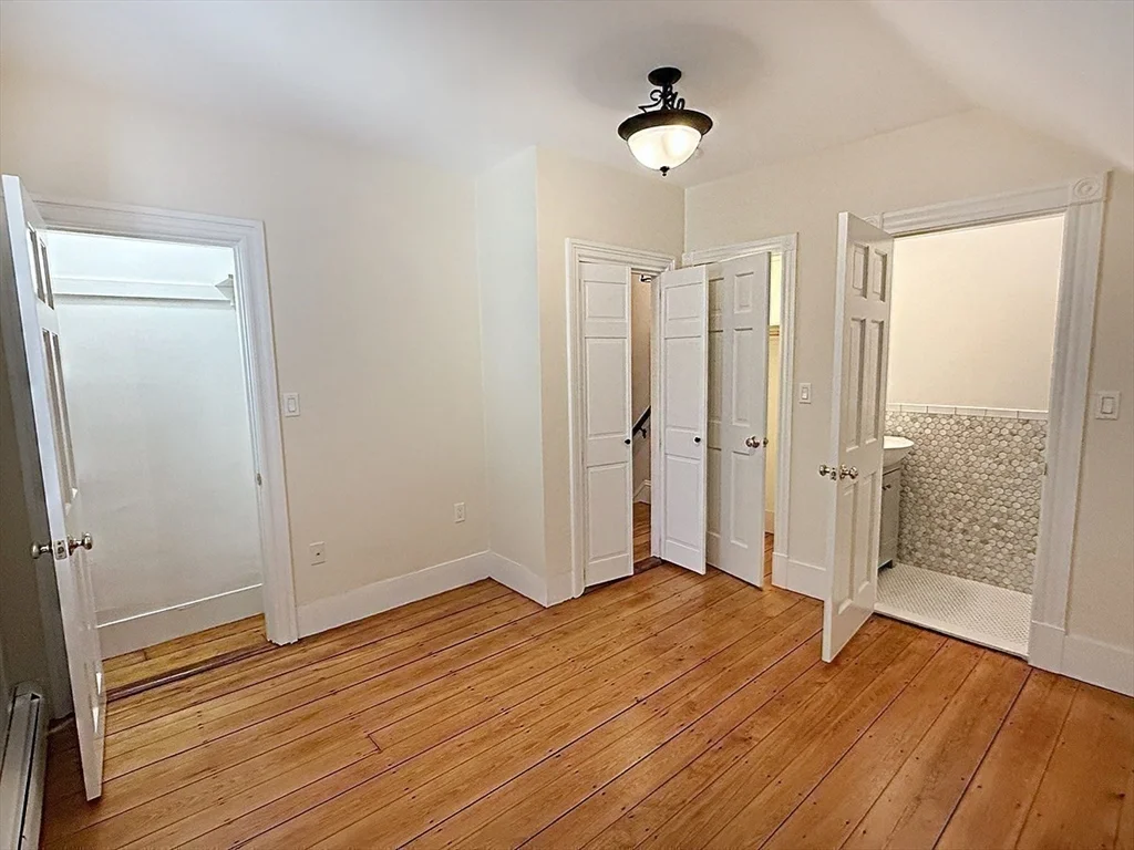 2 bed, 1 bath apartment for rent at 39 Hall Pl Unit 39, Quincy — photo 11 of 17