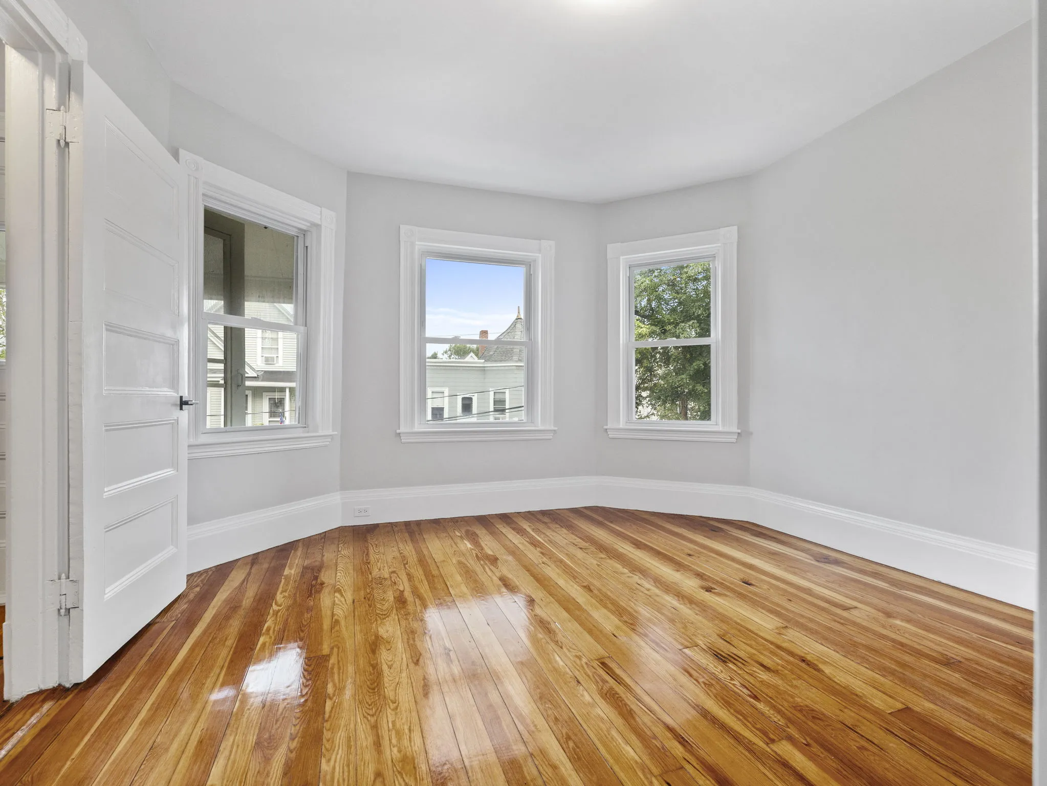 5 bed, 2 bath apartment for rent at 39 Hancock St Unit 2, Spring Hill — photo 14 of 17