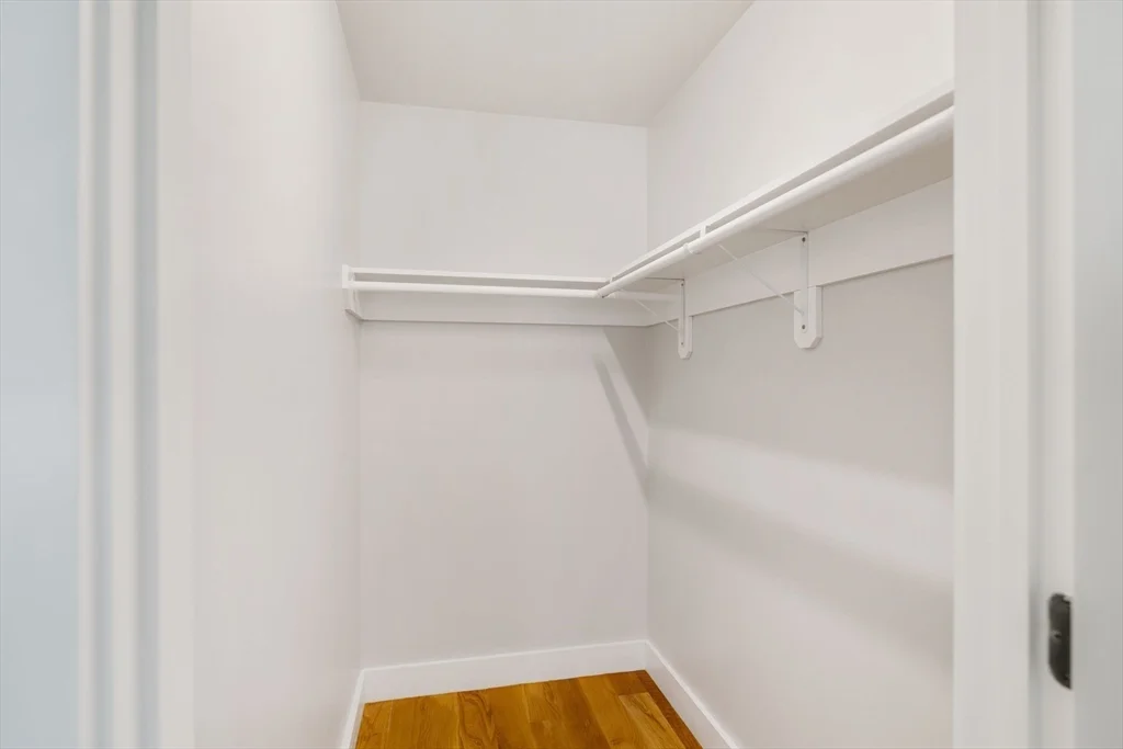 3 bed, 2 bath apartment for rent at 39 Hancock St Unit 3, Dorchester — photo 12 of 20