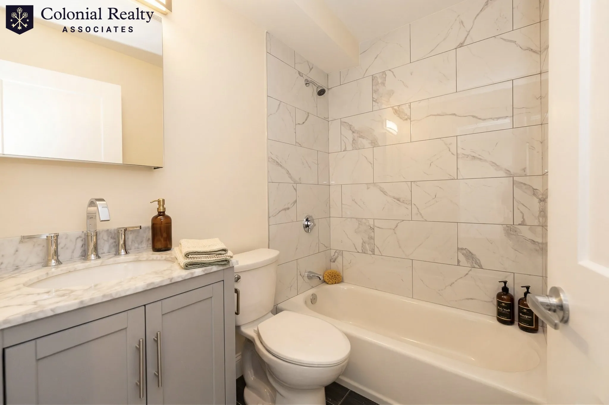 4 bed, 4.5 bath apartment for rent at 39 Harvard St Unit 1, South Medford — photo 12 of 16