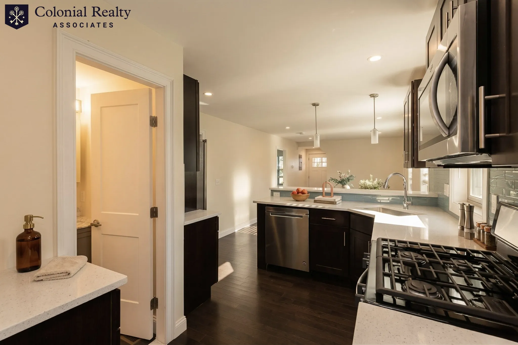 4 bed, 4.5 bath apartment for rent at 39 Harvard St Unit 1, South Medford — photo 7 of 16