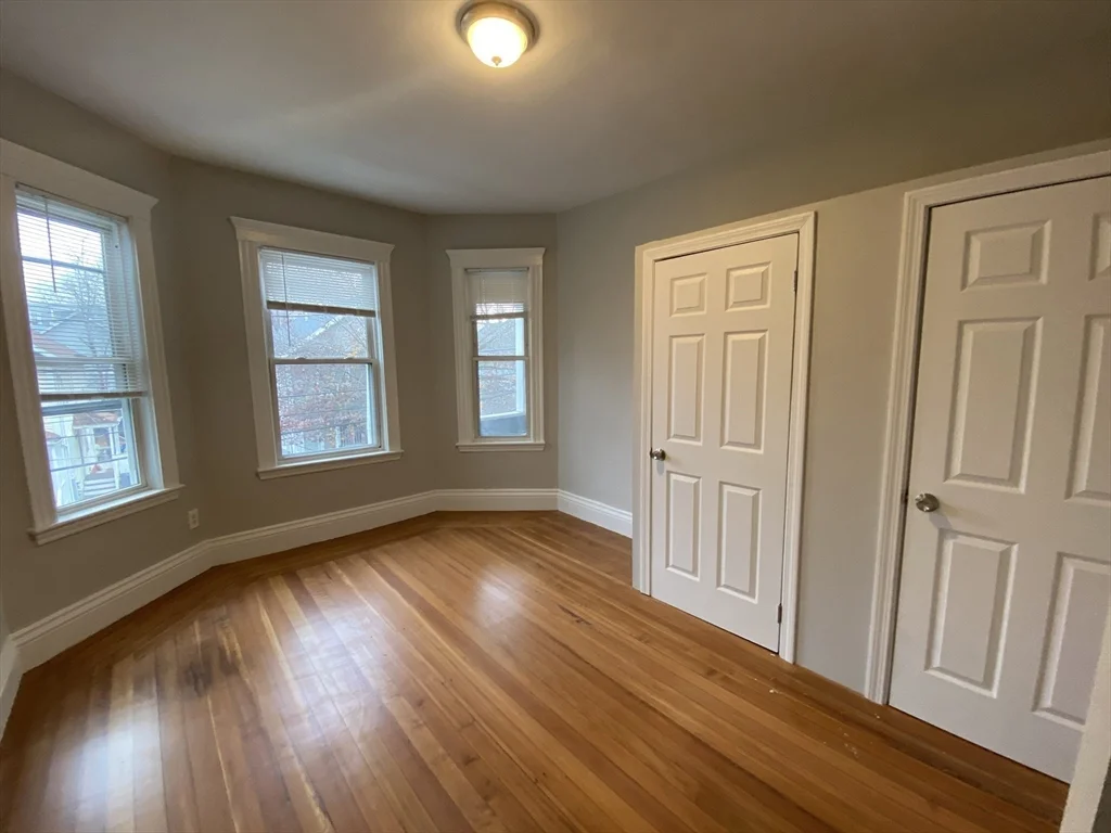 3 bed, 1 bath apartment for rent at 39 Harwood St Unit 2, Dorchester — photo 8 of 14