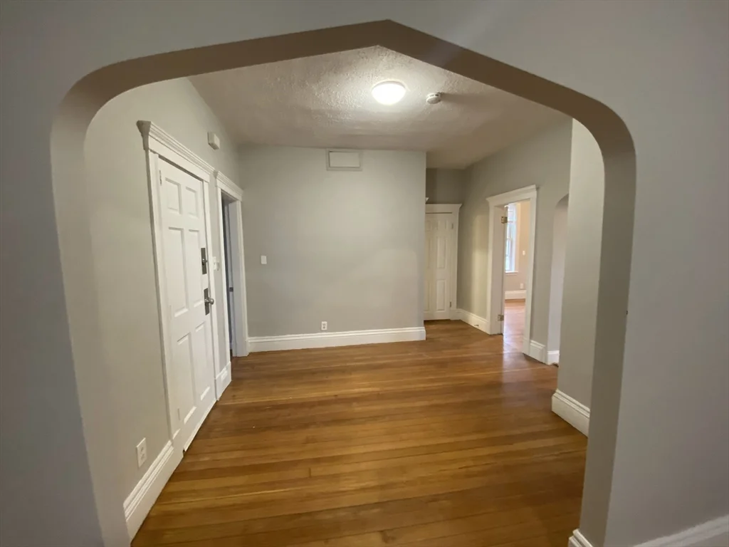 3 bed, 1 bath apartment for rent at 39 Harwood St Unit 2, Dorchester — photo 6 of 14