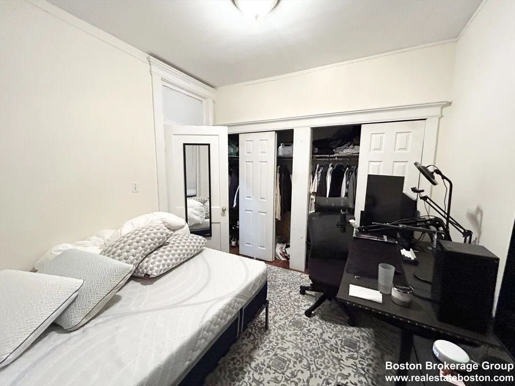 2 bed, 1 bath apartment for rent at 39 Hemenway St Unit 11, Fenway — photo 5 of 9