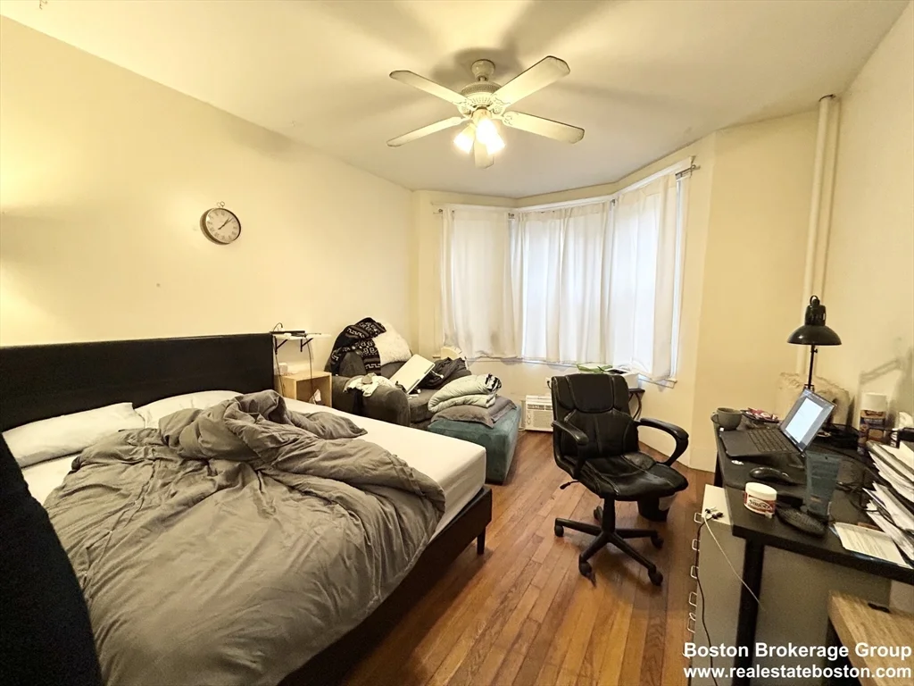 2 bed, 1 bath apartment for rent at 39 Hemenway St Unit 11, Fenway — photo 7 of 9
