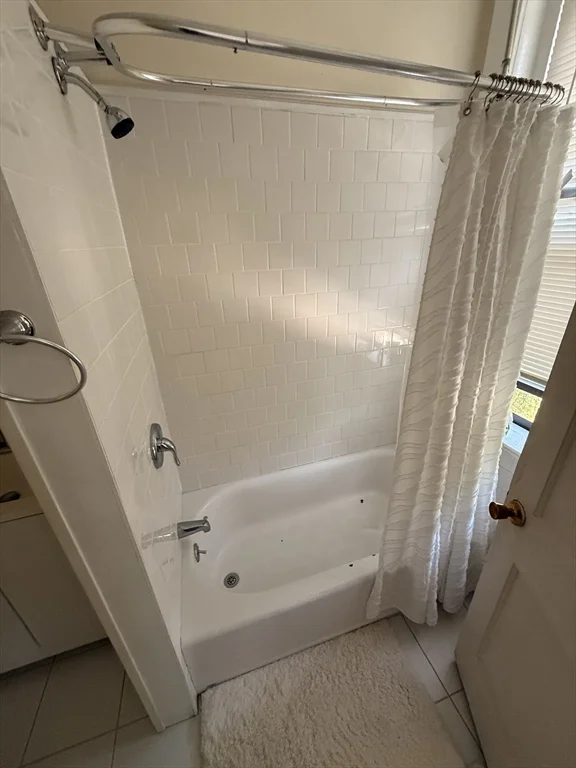 1 bed, 1 bath apartment for rent at 39 Hemenway St Unit 13, Boston — photo 8 of 11
