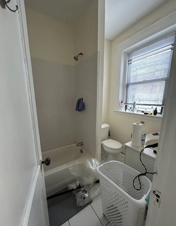 Studio bed, 1 bath apartment for rent at 39 Hemenway St Unit 16, Fenway — photo 5 of 5