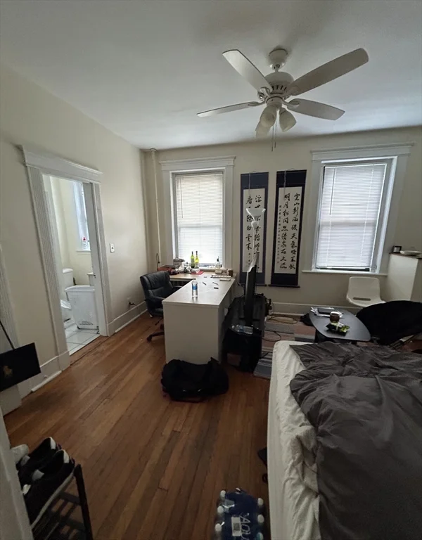 Studio bed, 1 bath apartment for rent at 39 Hemenway St Unit 16, Fenway — photo 4 of 5