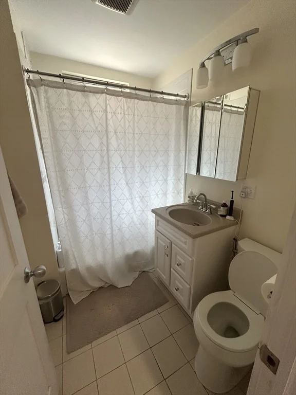 1 bed, 1 bath apartment for rent at 39 Hemenway St Unit 22, Fenway — photo 10 of 10