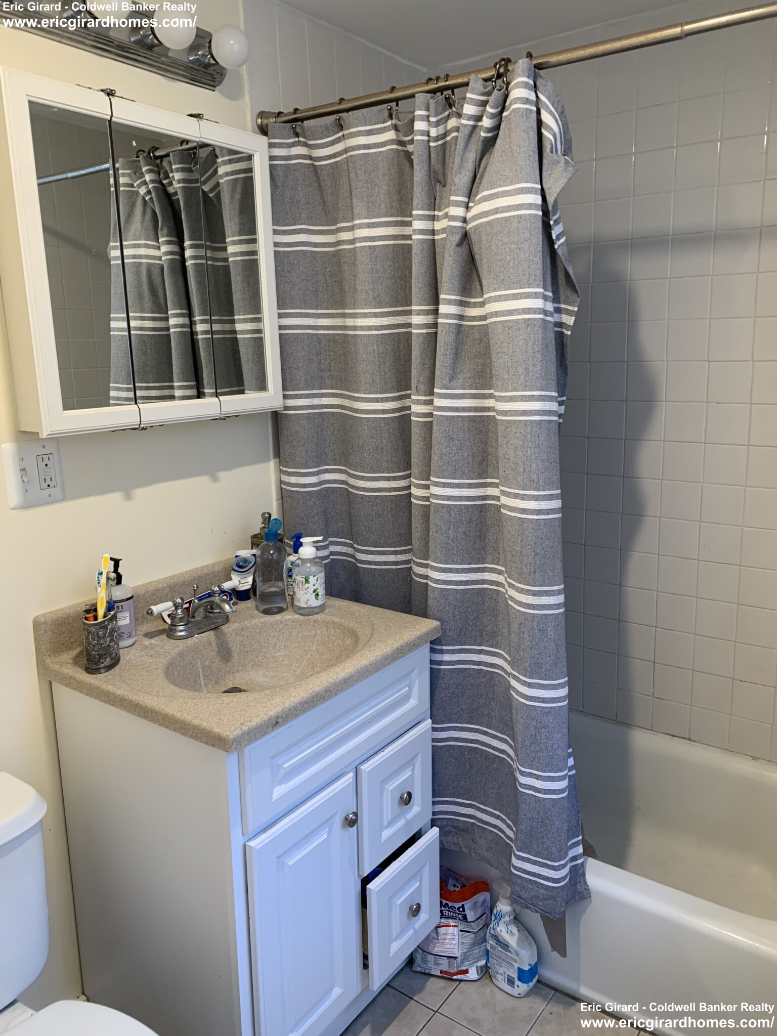 2 bed, 1 bath apartment for rent at 39 Hemenway St Unit 23(A), Fenway — photo 7 of 8