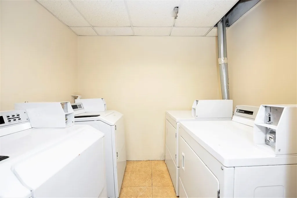 4 bed, 2 bath apartment for rent at 39 Hemenway St Unit 26, Boston — photo 23 of 28