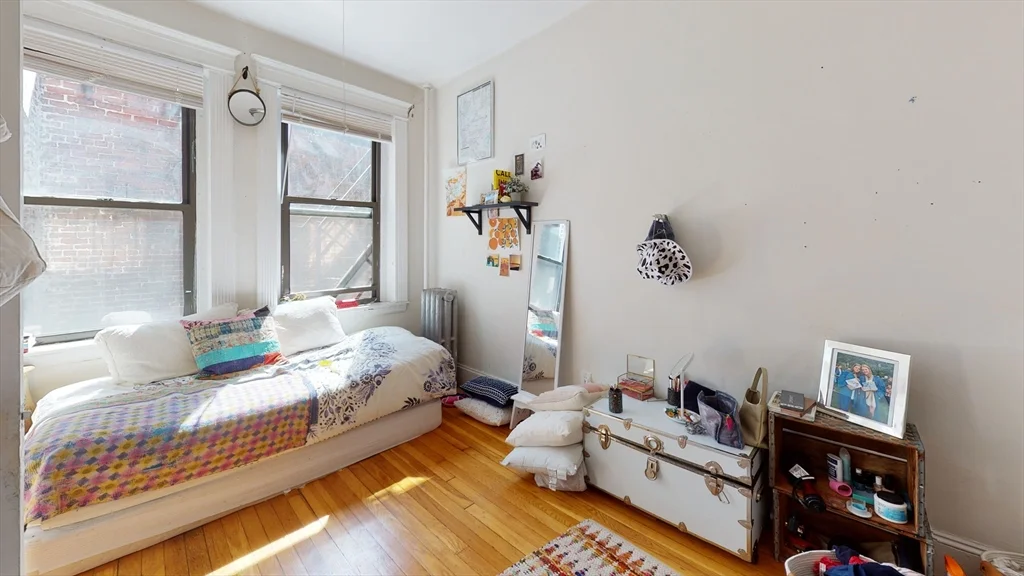 1 bed, 1 bath apartment for rent at 39 Hemenway Unit 14, Fenway — photo 5 of 8