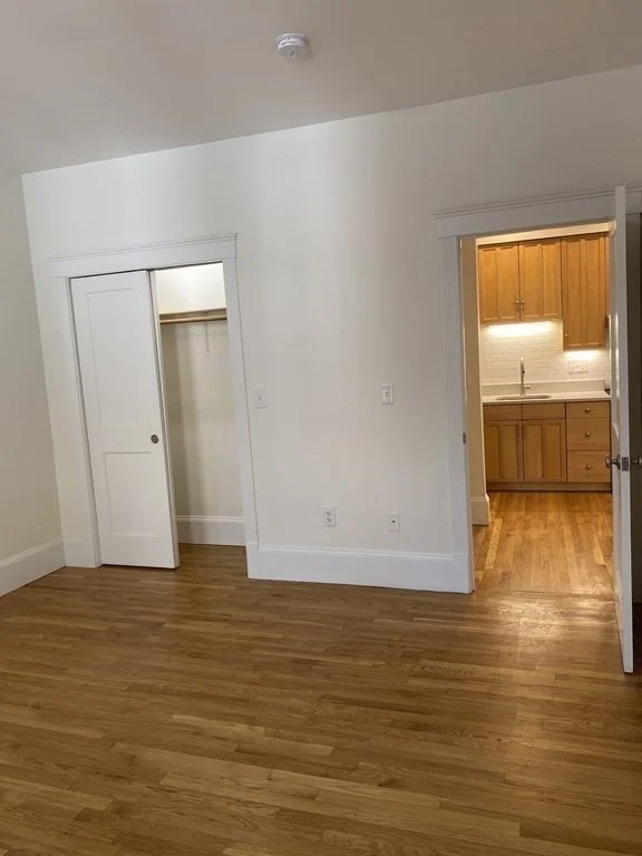 1 bed, 1 bath apartment for rent at 39 Hemenway Unit 7, Fenway — photo 4 of 9