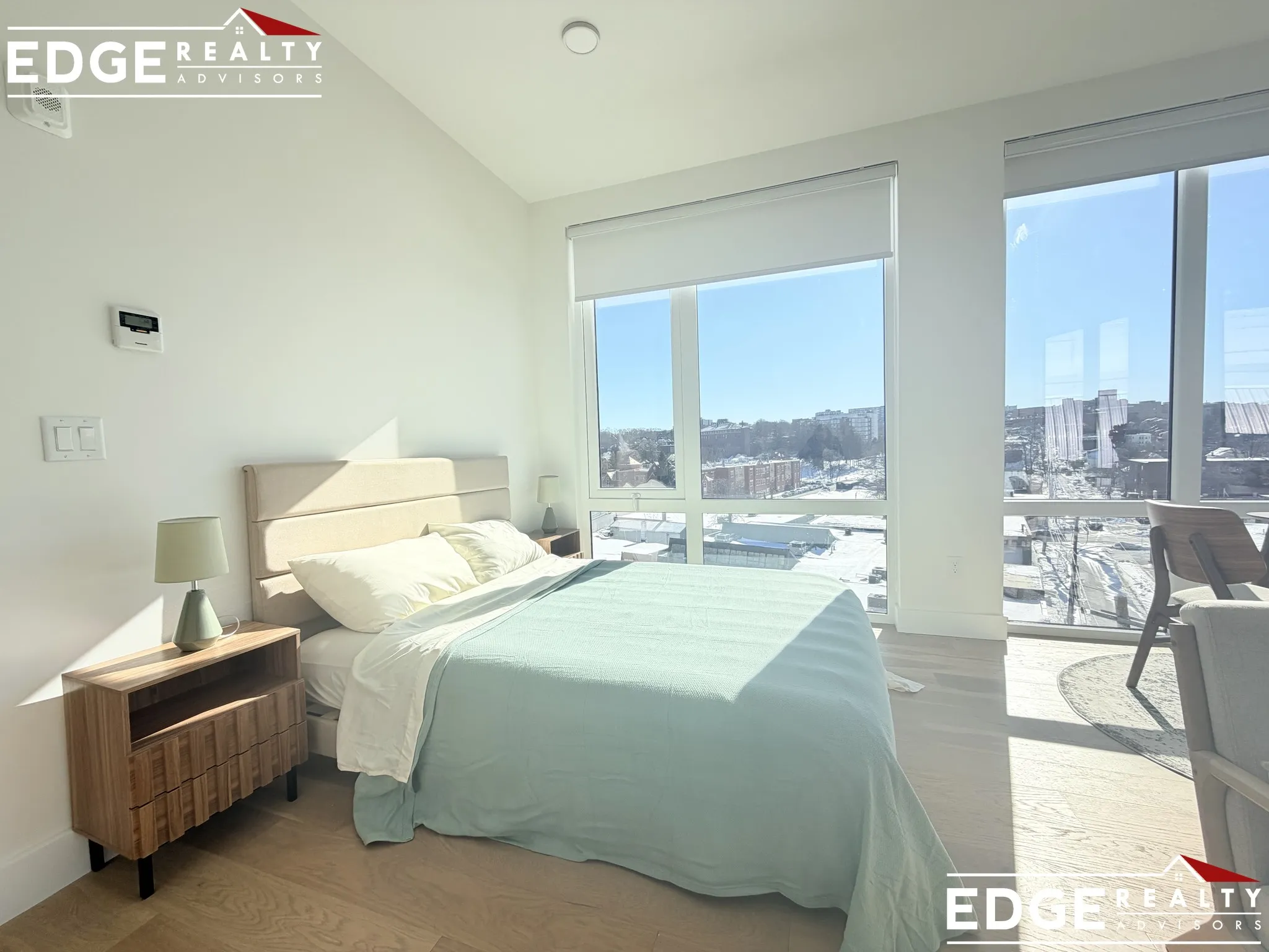 Studio bed, 1 bath apartment for rent at 39 Hichborn St Unit 501, Brighton — photo 3 of 9