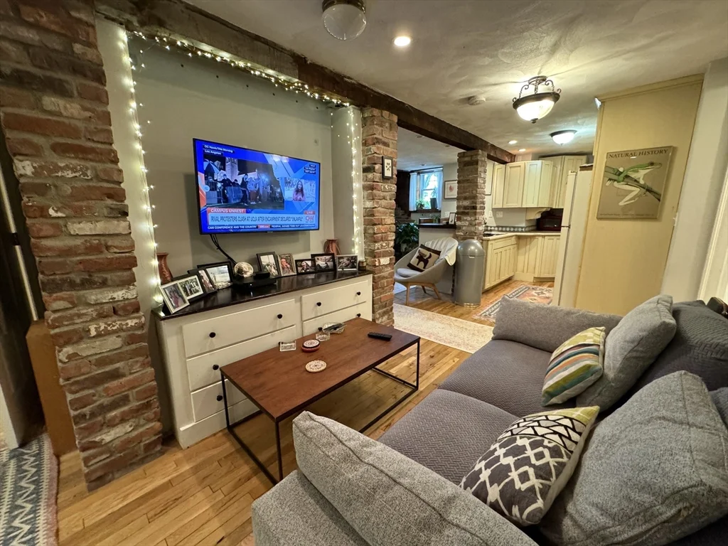 1 bed, 1 bath apartment for rent at 39 Highland Ave Unit G, Arlington — photo 9 of 16