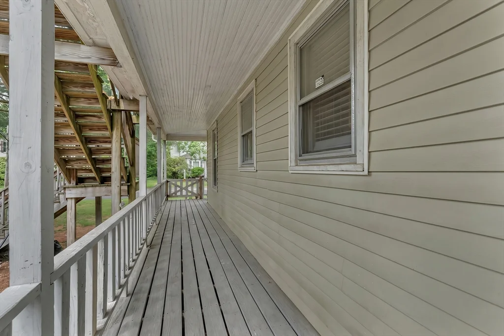 2 bed, 1 bath apartment for rent at 39 Hope St Unit 1, Attleboro — photo 2 of 24