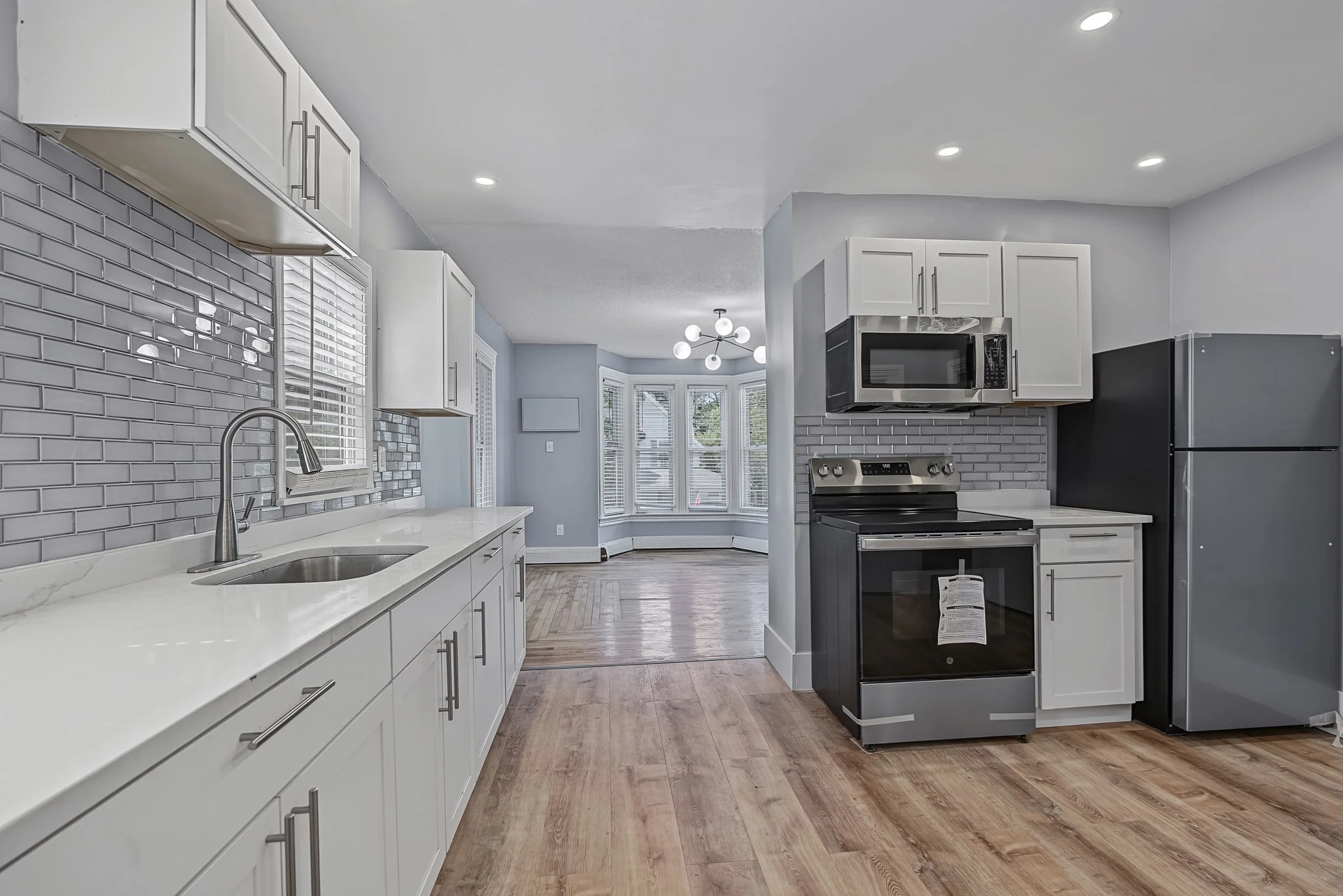 2 bed, 1 bath apartment for rent at 39 Hope St Unit 2, Attleboro — photo 1 of 17