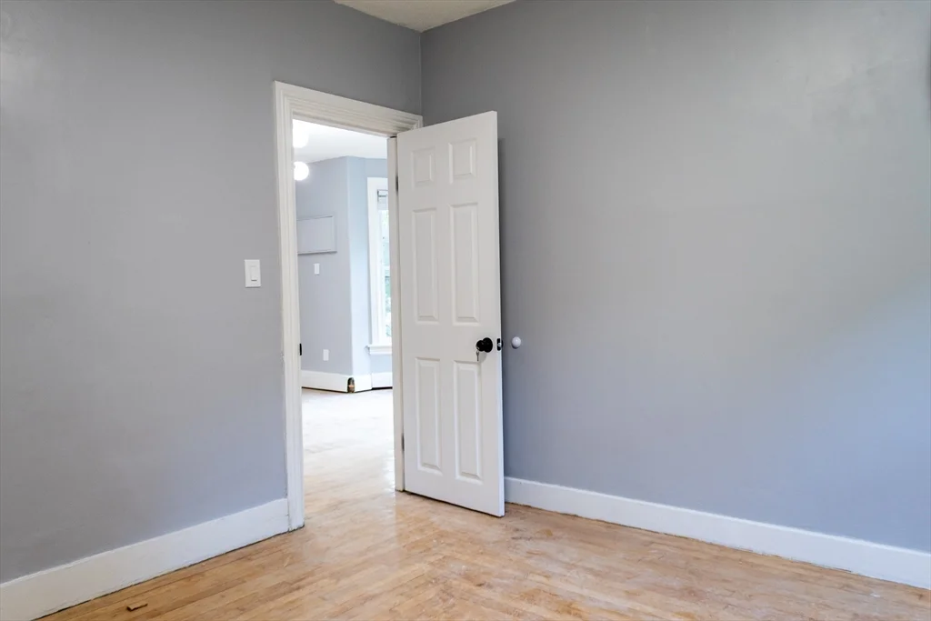 2 bed, 1 bath apartment for rent at 39 Hope St Unit 2, Attleboro — photo 10 of 17
