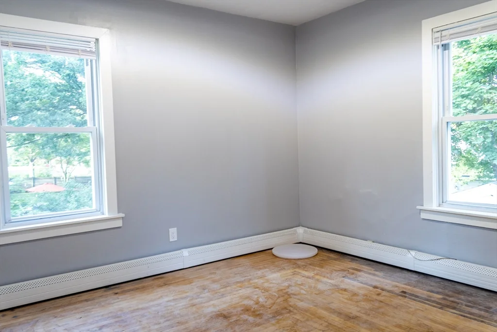 2 bed, 1 bath apartment for rent at 39 Hope St Unit 2, Attleboro — photo 11 of 17