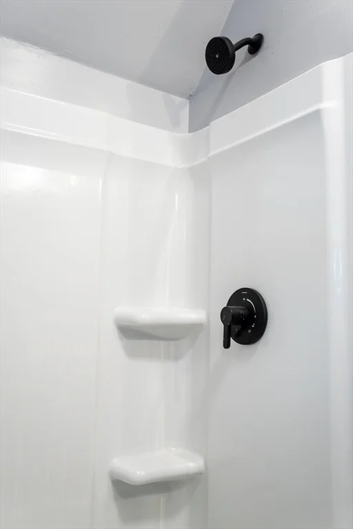 2 bed, 1 bath apartment for rent at 39 Hope St Unit 2, Attleboro — photo 17 of 17